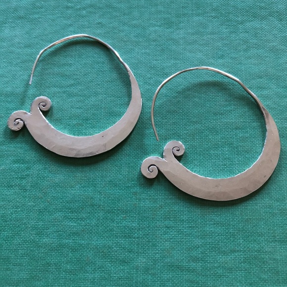 Hoop earrings - Picture 2 of 7